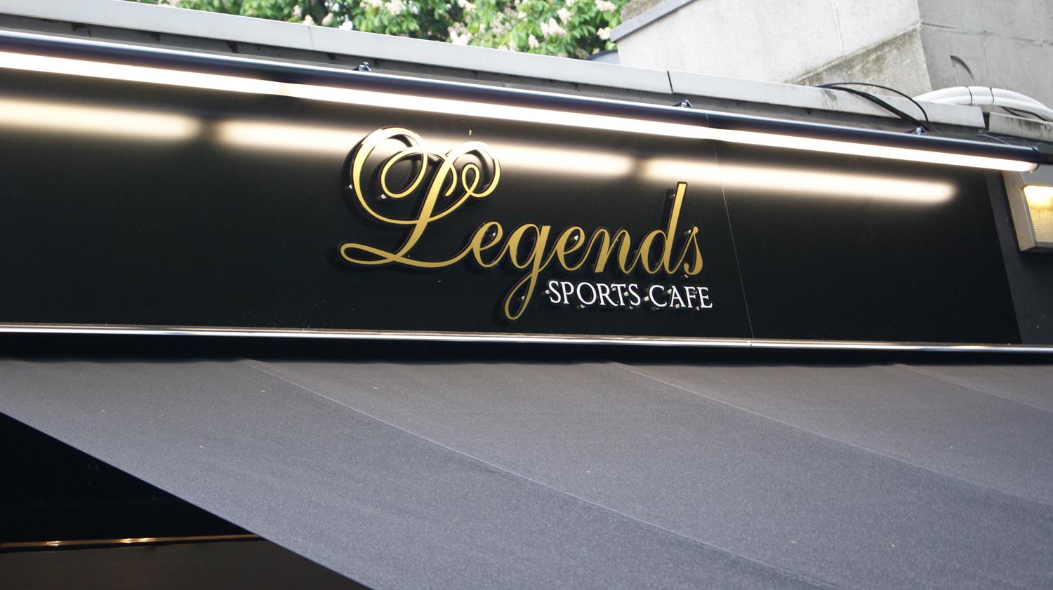Legends Lounge Sports Cafe by Corporate Photographer MAKSAM Photography